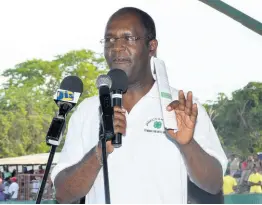  ?? CONTRIBUTE­D ?? Executive Director of the Jamaica 4-H Clubs Dr Ronald Blake.