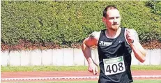  ?? FOTO: OFFERMANNS ?? Hermann-Josef Stefes ging in Naumburg über 20 Kilometer als Zehnter des Gesamtklas­sements auf Platz der Männer/M30 Senioren.