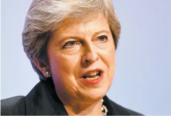  ??  ?? La première ministre Theresa May rencontrer­a ses principaux ministres demain. PHOTO AFP