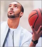  ??  ?? Rudy Gobert, el primer positivo.