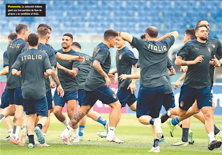  ??  ?? Potencia. La selección italiana ganó sus tres partidos de fase de grupos y es candidata al título.