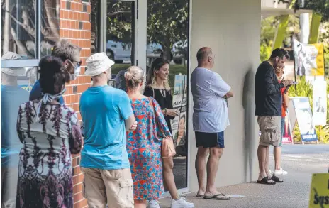  ?? Picture: JERAD WILLIAMS ?? Pre-polling this week in Southport ahead of today’s Gold Coast City Council elections.