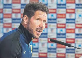  ?? FOTO: EFE ?? Centrado El ‘Cholo’ quiere que el Atleti se fije solamente en lo suyo, pasando del Clásico