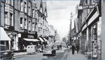  ?? Photograph: Lochaber Archive Centre. ?? Fort William High Street in the late 1950s – Highland Libraries postcard collection.