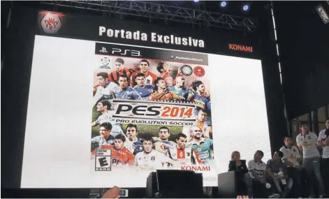  ??  ?? Portada de PES 2014 con el torneo de fútbol nacional presentada ayer en FestiGame.