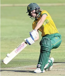  ?? /Lee Warren/Gallo Images ?? Solid start: All-rounder Anneke Bosch scored a brisk 67 off 49 deliveries. Her fall in the 18th over had a domino effect on the batting line-up of the Proteas.