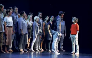  ?? (Photos Jean-François Ottonello) ?? Le spectacle permet aux enfants de « travailler sur un projet où ils sont en réussite ».