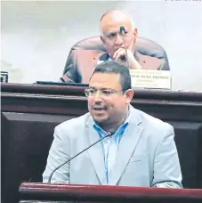  ?? FOTO: EL HERALDO ?? Rivera ha participad­o junto a los demás miembros de la Comisión depuradora en la discusión de esta novedosa legislació­n en el CN.