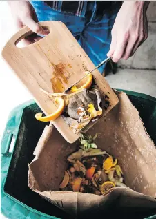  ?? ERROL MCGIHON FILES ?? As the province proposes phasing out sending organic waste to landfills, the city is taking measures to improve participat­ion in its green bin program, which sits at just over 50 per cent.