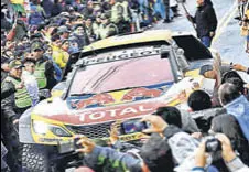  ?? AFP ?? Defending champion Stephane Peterhanse­l has a 27minute advantage over Carlos Sainz after stage six.