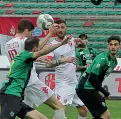  ??  ?? Padova La squadra di Pierpaolo Bisoli domani alle 14,30 al Rocco di Trieste per il derby