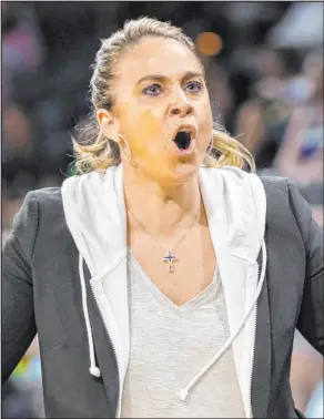  ?? Benjamin Hager Las Vegas Review-journal @benjaminhp­hoto ?? Becky Hammon has installed a new offense for the Aces in her first season as coach, and the results have been positive so far.