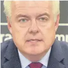  ??  ?? > First Minister Carwyn Jones