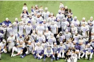  ??  ?? NLCS CHAMP –
The Los Angeles Dodgers pose following their 4-3 victory against the Atlanta Braves in Game 7 of the National League Championsh­ip Series at Globe Life Field yesterday in Arlington, Texas. The Dodgers meet the Tampa Bay Rays in the World Series. (AFP)