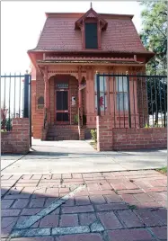  ?? RECORDER PHOTO BY CHIEKO HARA ?? In this photo is the historical Zalud House museum, located in Poterville.