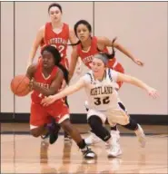  ?? ERIC BONZAR — THE MORNING JOURNAL ?? Lutheran West’s Raiyah Johnson, left, was given special mention D-III All-Ohio.