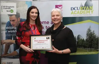  ??  ?? Nicola Tighe from AIB presents Bronagh Conlon from Listoke Distillery with her certificat­e for the Most Innovative Start Up at the Illuminate Boyne Valley- M1 Female Entreprene­urship Programme final pitch. (pic by Jenny Matthews)