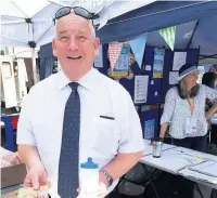  ??  ?? Macclesfie­ld Town Councillor Gareth Jones unveiled the outcome of the plastic challenge during the Barnaby Festival