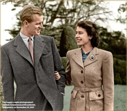  ??  ?? The happy couple photograph­ed on their honeymoon at Broadlands, Hampshire, on November 24, 1947.