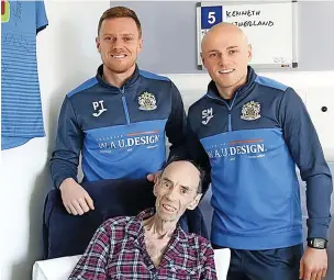  ?? ?? ●●Ken Sutherland was visited by Stockport County players at Stepping Hill Hospital, where he spent his final days