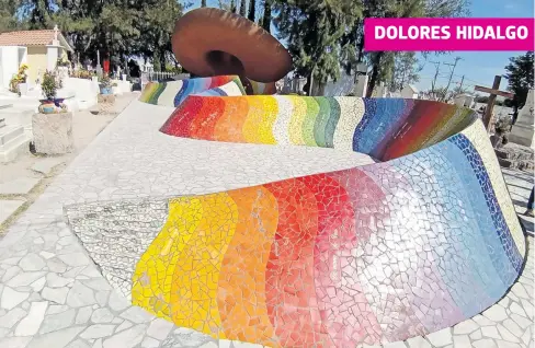  ?? Asemeja a un sombrero de mariachi y a un sarape muy coloridos. ANDRÉS TÉLLEZ/EL SOL DEL BAJÍO ?? El diseño