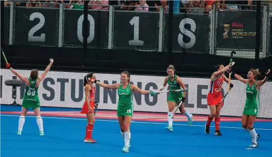  ?? CHRISTOPHE­R LEE/GETTY IMAGES ?? Deirdre Duke celebrates scoring her second and Ireland’s third goal against the USA in the Women’s Hockey World Cup