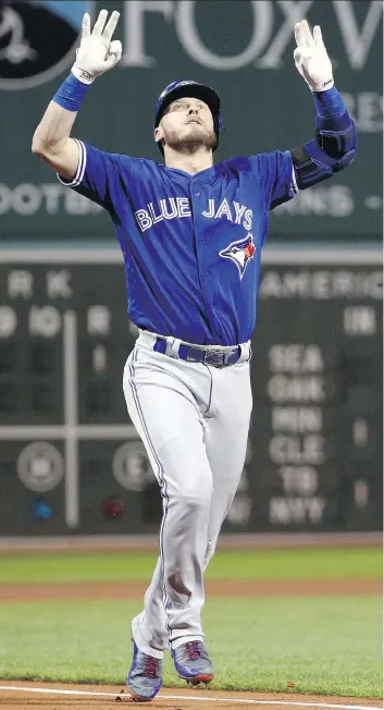 ?? MADDIE MEYER/GETTY IMAGES FILES ?? Third baseman Josh Donaldson says he wants to sign an extension with the Toronto Blue Jays — but given that the former MVP leads the American League in home runs and RBIs since the all-star break, the team shouldn’t be expecting to get much of a...