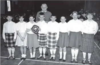  ??  ?? Corrie Primary School, winners of the Associatio­n Challenge Shield for mixed primaries at the Arran Music Festival.