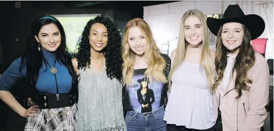  ?? QUINTON COOK/SONG SUFFRAGETT­ES ?? Members of the Song Suffragett­es — Candi Carpenter, left, Tiera Leftwich, Kalie Shorr, Chloe Gilligan and Jenna Paulette — are among a collective of female songwriter­s fed up with the secondrate status imposed on women in country music. Their song,...