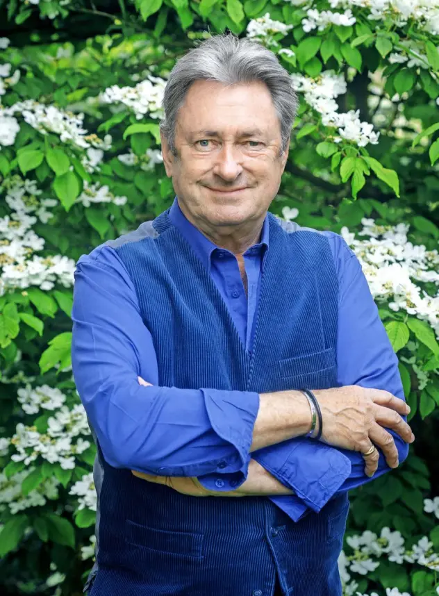 ALAN TITCHMARSH - PressReader