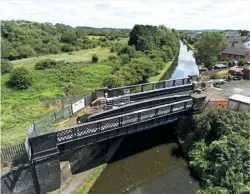  ?? TOM INGALL ?? The newly refurbishe­d bridge over the Grand Union Canal near Loughborou­gh Central on July 19.
