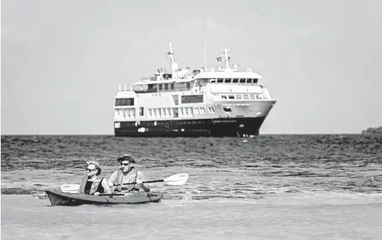  ?? JOSE CALVO SAMAYOA PHOTO ?? Barrier Reef is part of a new Natural Habitat Adventures tour.