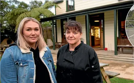  ?? PHOTO:WARWICK SMITH/FAIRFAX NZ ?? The Bridge Cafe owner Rebecca Algie, left, with head chef Trish Roberts.