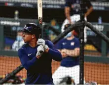  ?? Karen Warren / Staff photograph­er ?? Astros outfielder Michael Brantley is considered a positive clubhouse presence and a mentor to younger outfielder­s.