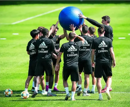  ?? REUTERS ?? Los jugadores del Madrid durante uno de los entrenos en Toronto