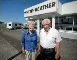  ?? ANDY JACKSON/ STIFF ?? Geoff and Wendy Button sold caravans and holiday equipment to people all around New Zealand and Australia after setting up their business in 1963.