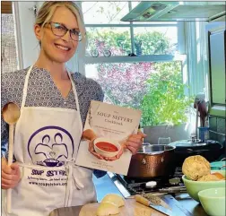  ?? JENNIFER SCHELL/Special to Okanagan Newspaper Group ?? The Soup Sisters charity is an organizati­on that provides healthy soup made by the community for women’s shelters across Canada and the U.S.