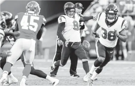  ?? Brett Coomer / Staff photograph­er ?? Longtime punter Shane Lechler won’t be showing off his powerful right leg for the Texans anymore after being released Friday.