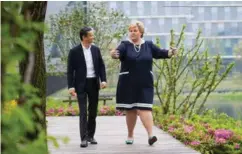  ?? FOTO: NTB SCANPIX ?? Statsminis­ter Erna Solberg møtte søndag den høyprofile­rte kinesiske gründeren og næringsliv­slederen Jack Ma på Alibabas hovedkvart­er i Hangzhou.