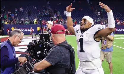  ?? Troy Taormina/USA Today Sports ?? Eagles quarterbac­k Jalen Hurts walks off the field after Philadelph­ia’s win against the Houston Texans on Thursday night. Photograph: