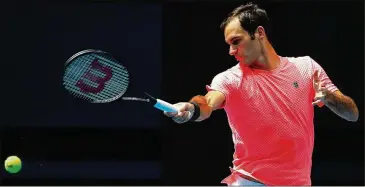  ?? SCOTT BARBOUR / GETTY IMAGES ?? Second-seeded Roger Federer (above) returns to Melbourne with an eye on his sixth Australian Open title. His quest appears easier with Rafael Nadal and Novak Djokovic ailing and Andy Murray sidelined.