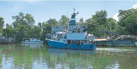  ??  ?? REFERENCIA. La embarcació­n de tipo artesanal conocida como Bonito fue a dar al fondo del mar.