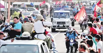  ??  ?? Ortega waves to supporters from inside his vehicle during celebratio­ns to mark the 39th anniversar­y of the ‘Repliegue’ (Withdrawal) in Masaya, Nicaragua. — Reuters photo