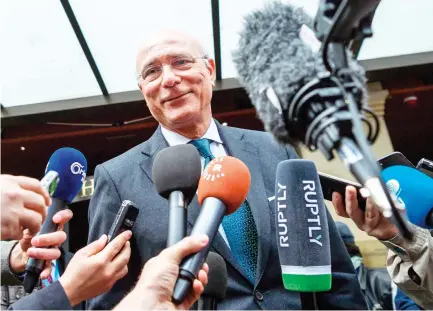  ??  ?? Deputy UN Syria Envoy Ramzy Ezzeldin Ramzy speaks to the press after a meeting with Syrian opposition High Negotiatio­ns Committee on Thursday. (AFP)