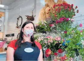  ?? Photo / Maryana Garcia ?? Kanuka Boutique Florist owner Julie Fiske hopes a move to green will bring people back into Rotorua’s CBD.