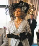  ?? Bruno Calvo / Miramax Films 2009 ?? Ya gotta appreciate Edward G. Robinson in “Little Caesar,” as well as “Two Seconds,” see? Michelle Pfeiffer as Léa de Lonval in “Cheri”: acting worthy of study.