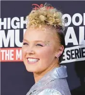  ?? CHRIS PIZZELLO/AP ?? JoJo Siwa, who is seen July 27, will be honored by GLSEN for her anti-bullying and advocacy efforts.