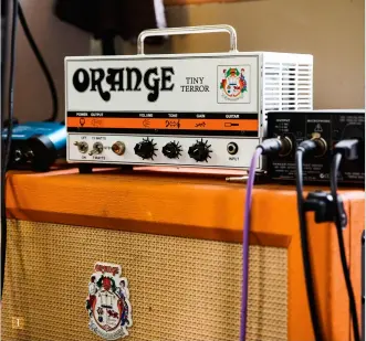  ??  ?? 1 1. Stew’s backline features an Orange Tiny Terror switchable seven/15watt valve amp, as well a Fender Blues Junior (shown opposite) and Fishman Loudbox