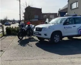  ?? FOTO POLITIE VOEREN ?? De politie zette vier controlepo­sten op aan de grens.