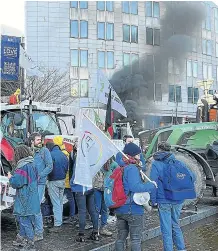  ?? EMILIO ORDIZ ?? Protestas de los agricultor­es en Bruselas.